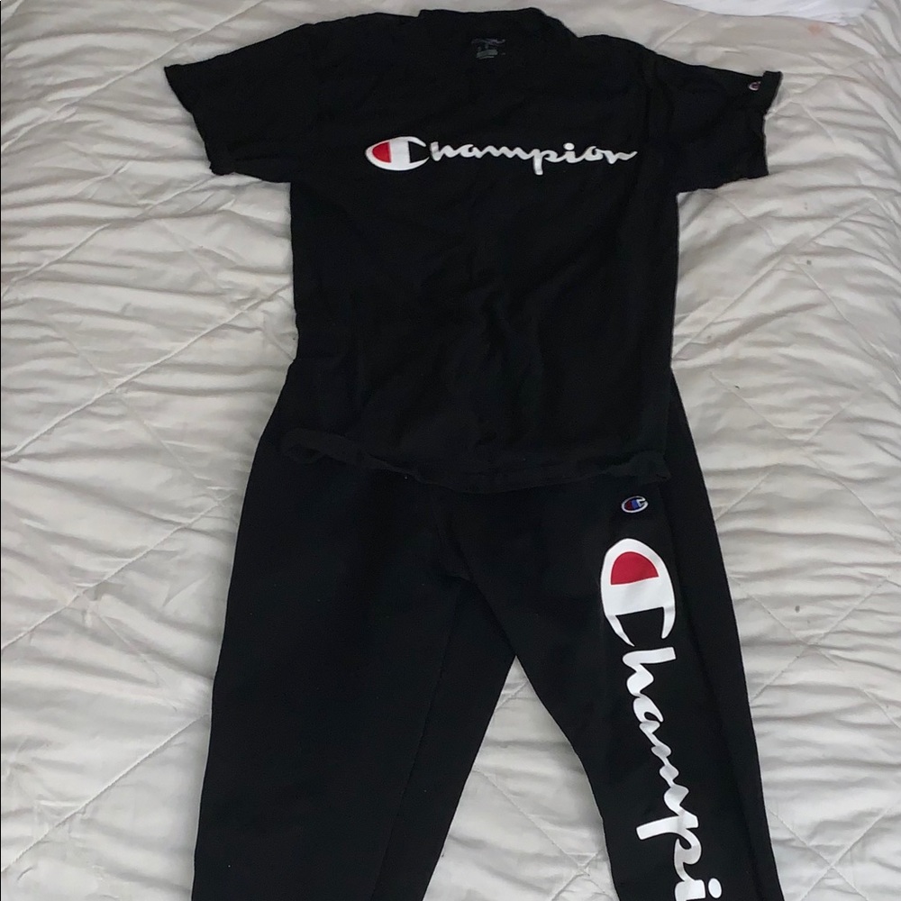 Champion T-shirt